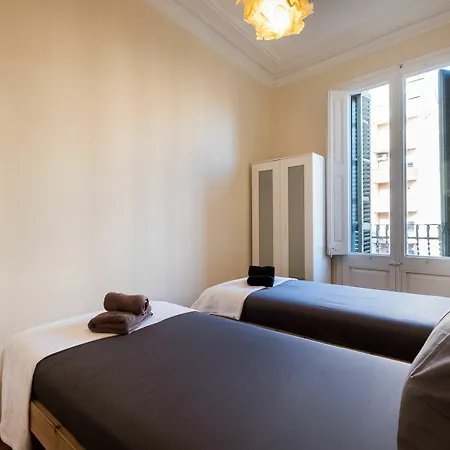 Apartment Stylish Arago In The Heart Of Bcn