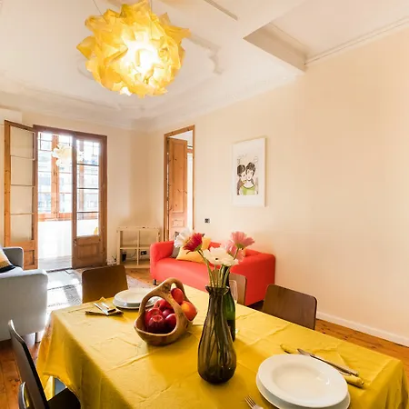 Apartment Stylish Arago In The Heart Of Bcn