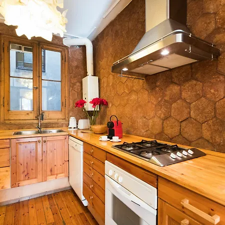 Stylish Arago In The Heart Of Bcn Apartment *